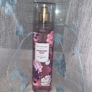 Champagne toast bath and body works mist